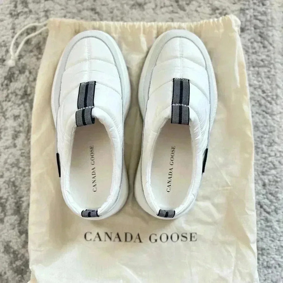 CANADA GOOSE Cypress Puffer Mule White - Women's Size 7 NEW NWT NWOB - Picture 3 of 6